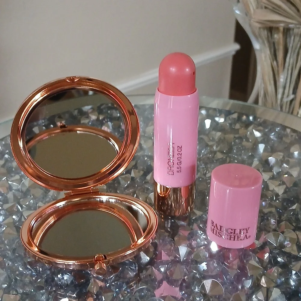 New Badgley Mischka Pink Blush Stick And Rose Gold Compact Mirrow 2pc